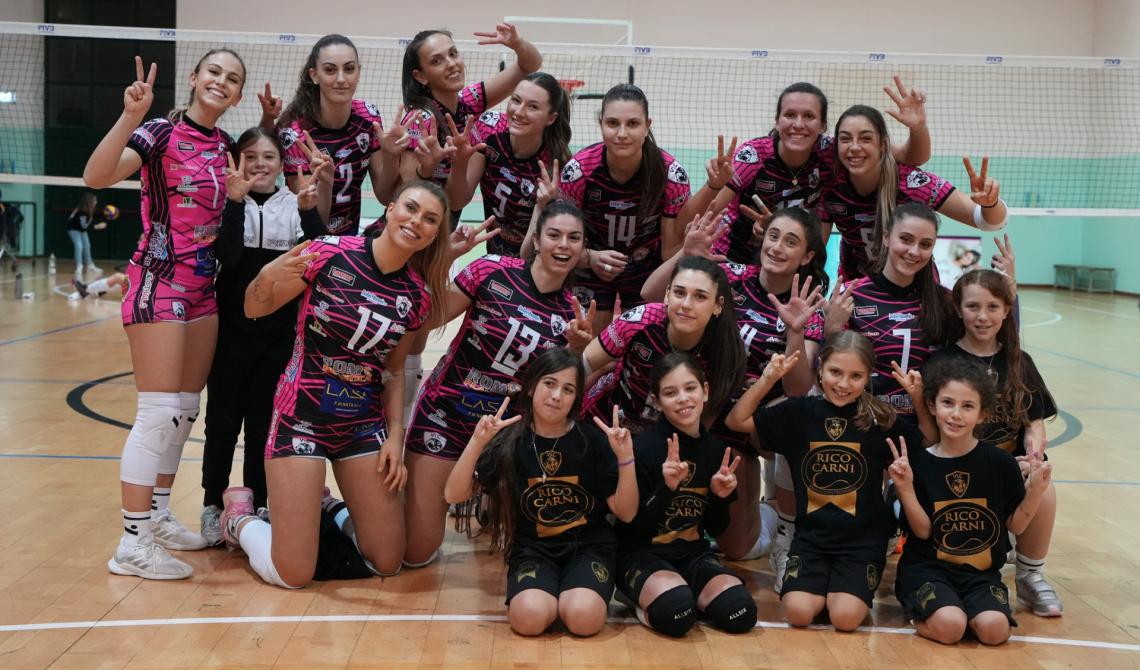  VLC Rom Plastica trionfa su Volley Noventa