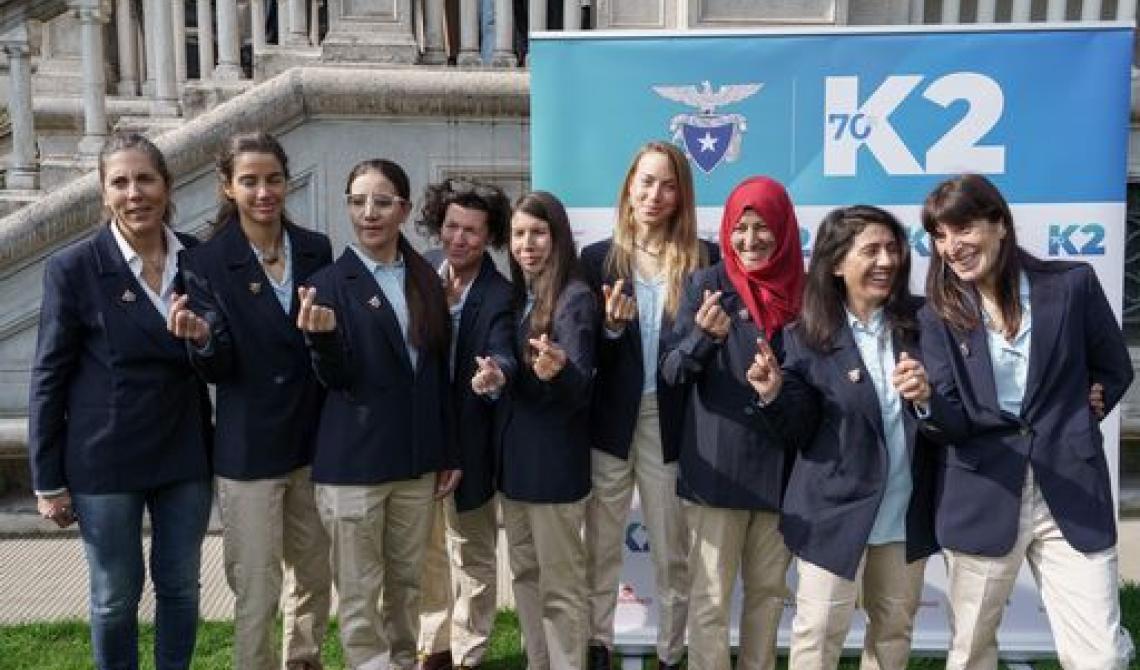 Nove donne partono alla conquista del K2