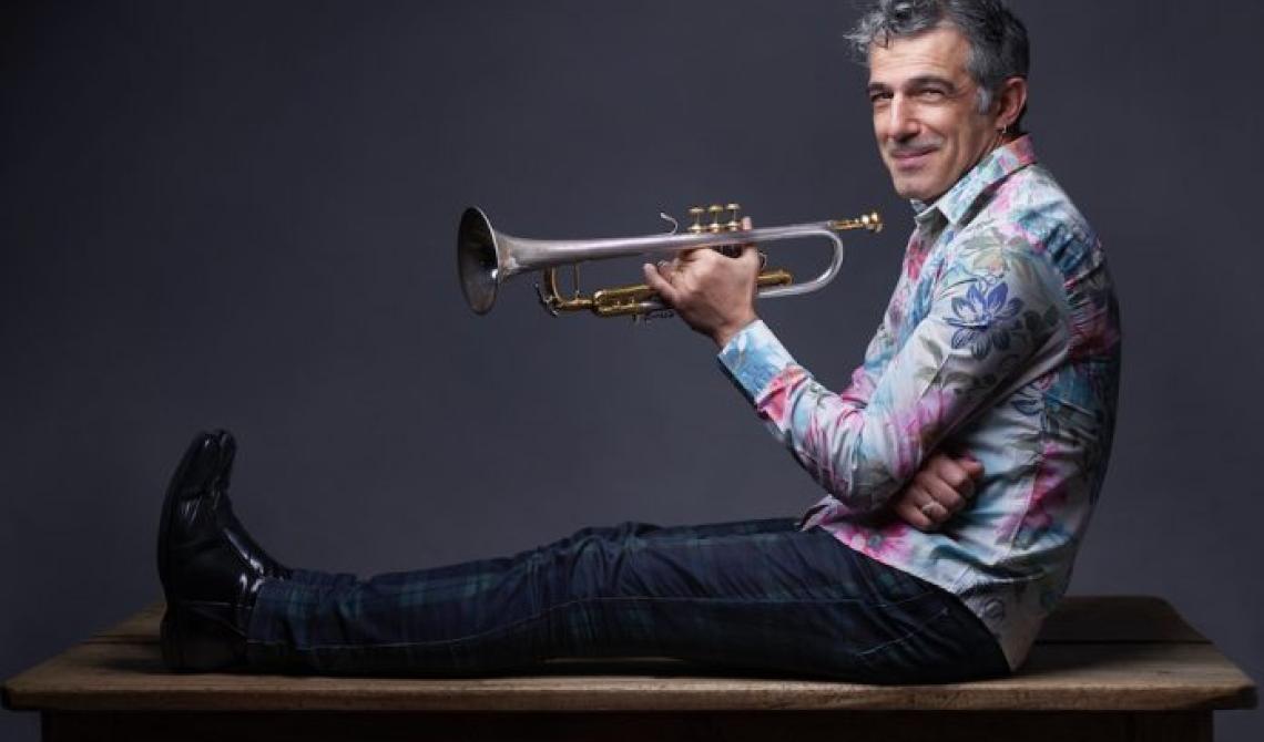 Fresu in concerto per l'autismo: una notte indimenticabile sulla scena musicale di Livorno