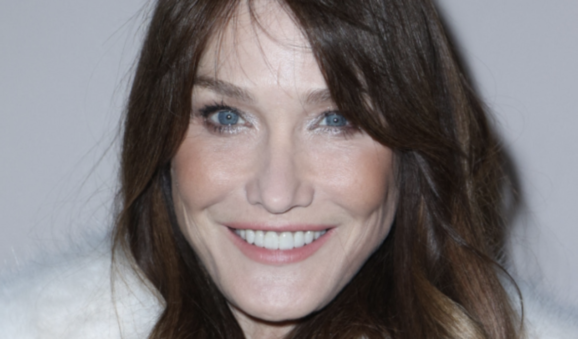 Carla Bruni, una voce straordinaria al Festival dei Due mondi di Spoleto
