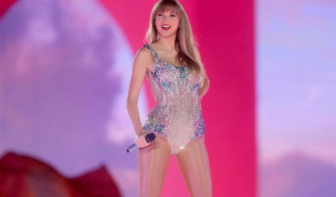 Taylor Swift entra nel club dei miliardari: un'analisi della sua ascesa finanziaria