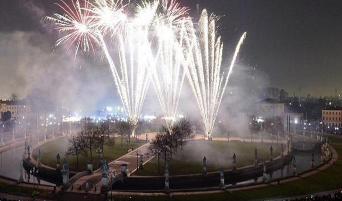 Spettacolo pirotecnico in Prato della Valle 