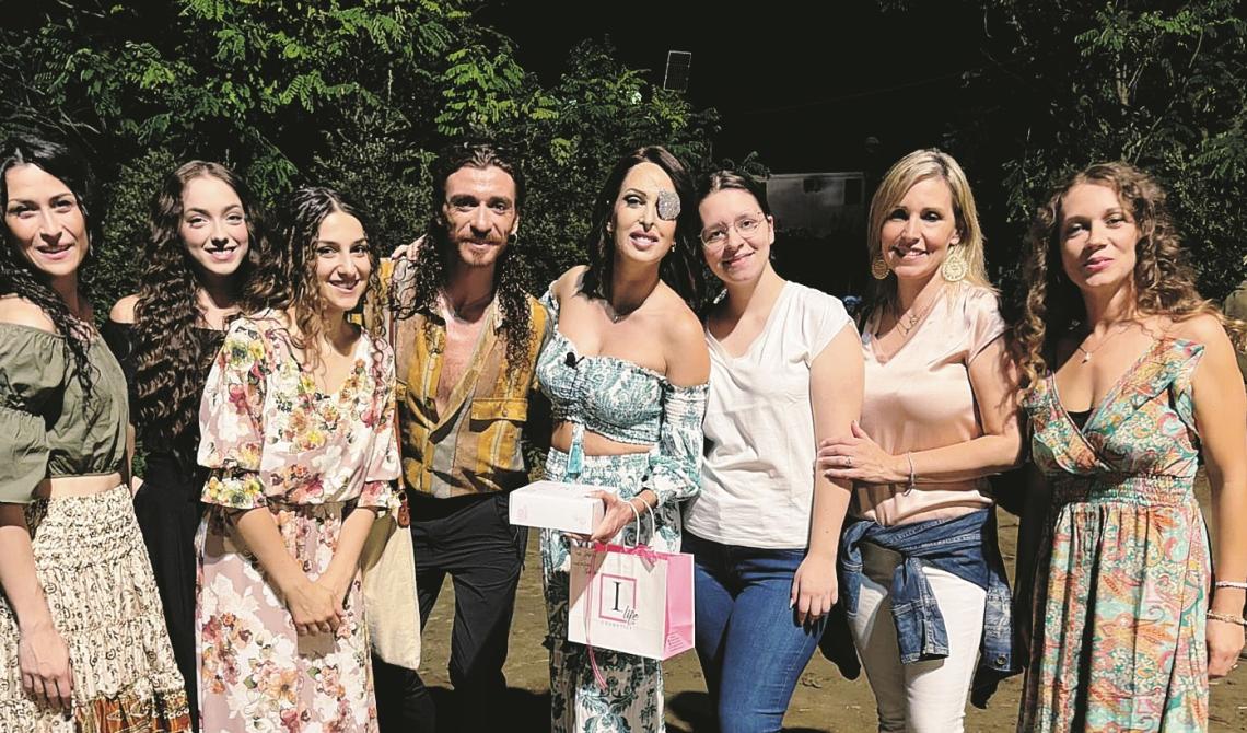 “L’amore batte i leoni da tastiera”