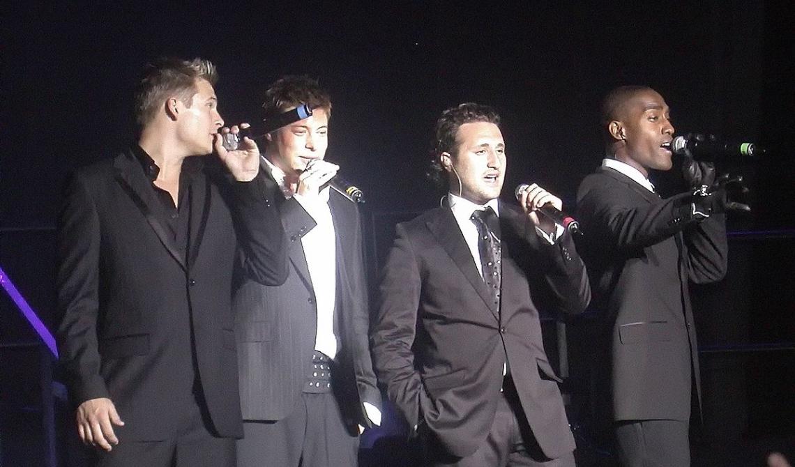 BLUE - LA GRANDE FESTA