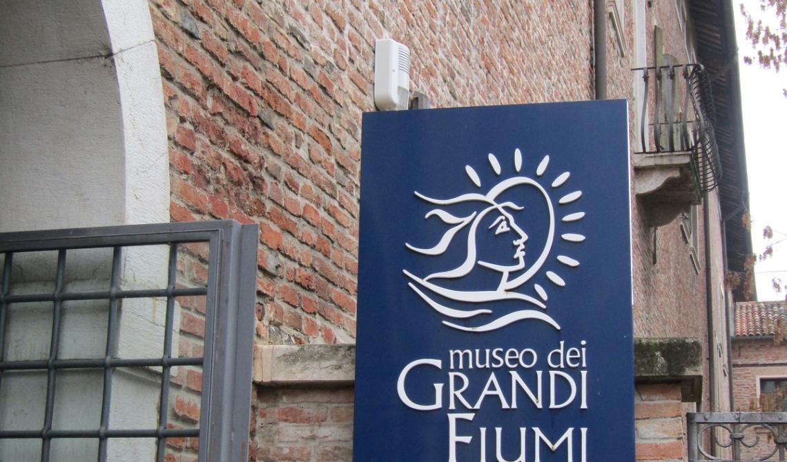 LUNGO I GRANDI FIUMI