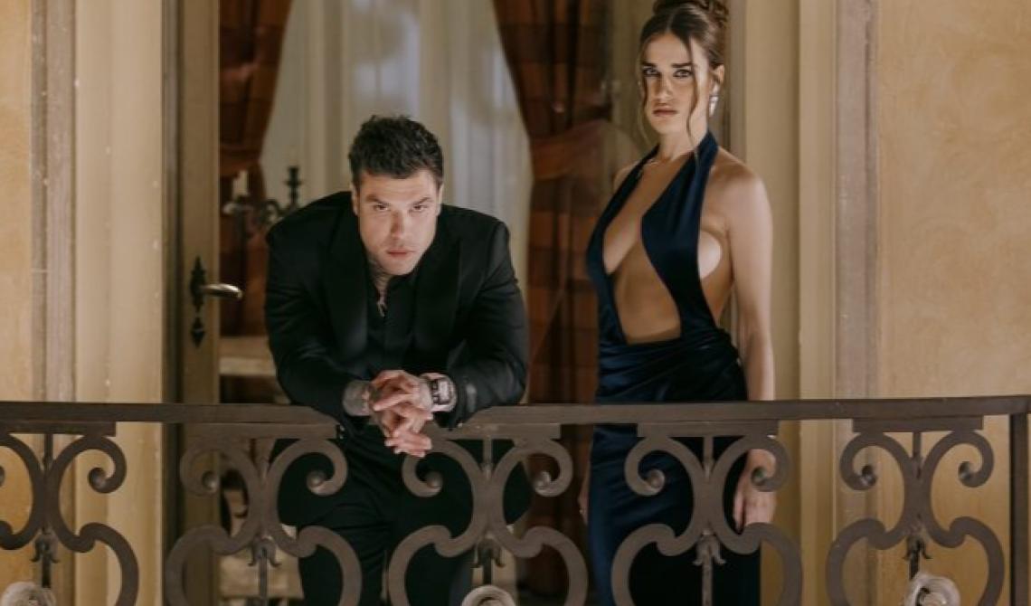 "Scelte stupide": non la solita canzone estiva