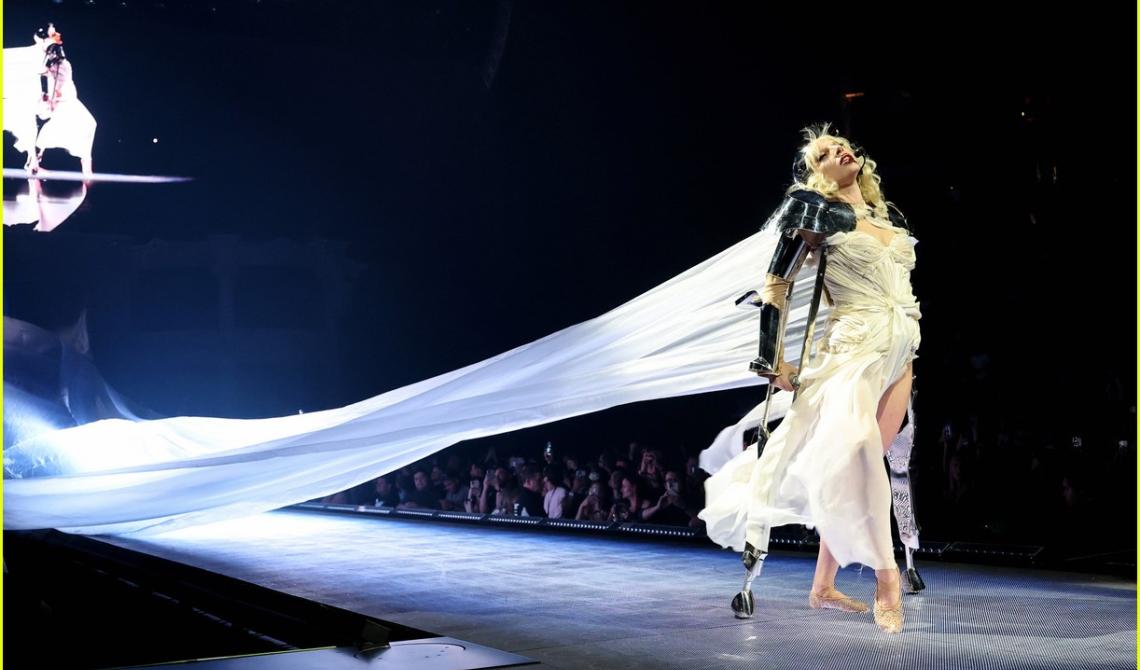 La doppia anima di Lady Gaga: il Mayhem Ball Tour incanta Las Vegas