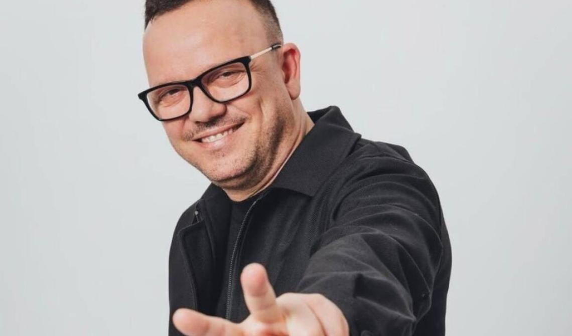 La storia di Gigi D'Alessio arriva al cinema: il biopic con Matteo Paolillo protagonista