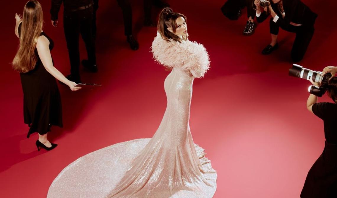 "Met Gala": il debutto di Sarah Toscano