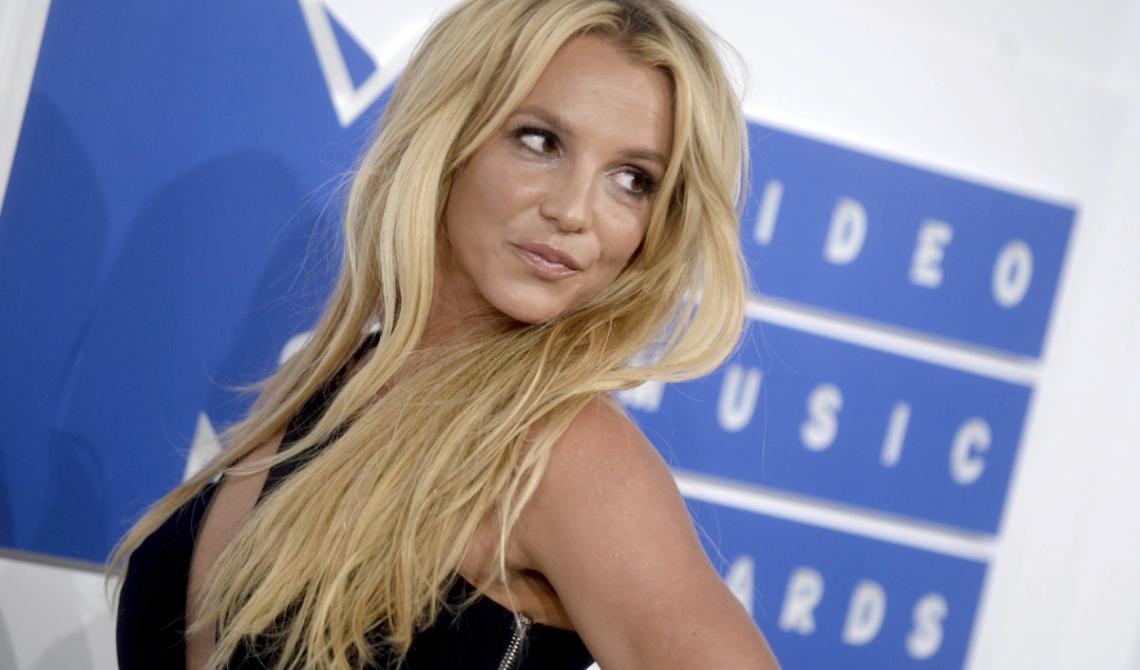 Britney Spears torna volontariamente in riabilitazione