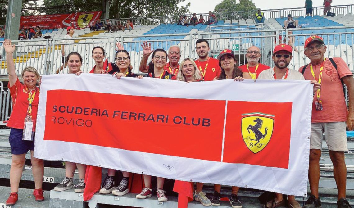 A tu per tu con gli eroi in Rosso