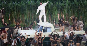 Bad Bunny fa la storia al Super Bowl