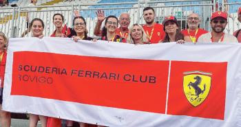 A tu per tu con gli eroi in Rosso