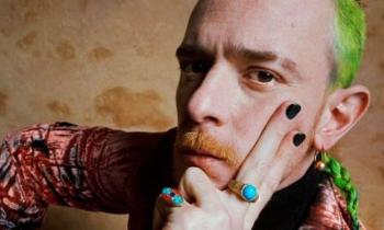 Mace annuncia il suo nuovo album, "Maya"