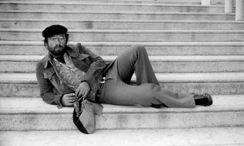 Nelle tracce di Lucio Dalla: Bologna canta la sua icona