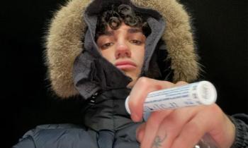 Il trapper sessista Savage a Marghera scatena la polemica