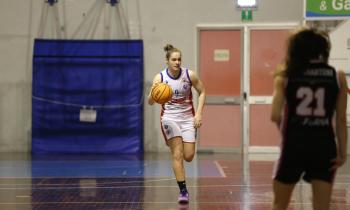 La Solmec Rhodigium Basket lotta ma cade nel match interno con Trieste