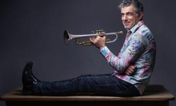 Fresu in concerto per l'autismo: una notte indimenticabile sulla scena musicale di Livorno