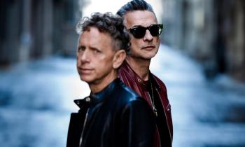I Depeche Mode incendiano il Mediolanum Forum