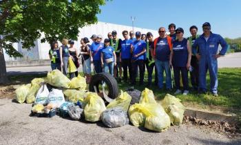 Tutti i canoa contro i rifiuti!