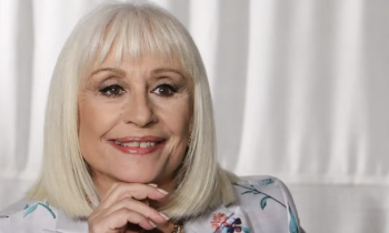 "Pedro" di Raffaella Carrà ottiene il disco di Platino 