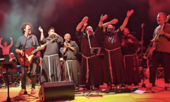 I frati e la musica: un connubio inaspettato al concerto di Max Gazzé