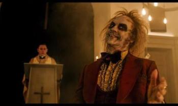 Beetlejuice Beetlejuice": il cast stellare di Tim Burton incanta Venezia