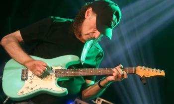 Scott Henderson: il maestro della fusion in concerto a Verona