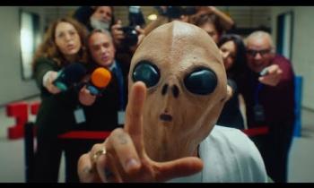 Ultimo inaugura il 2026 con &ldquo;Acquario&rdquo;: un tormentone che sorprende