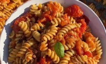 Pasta al pomodoro "pi&ugrave; buona"