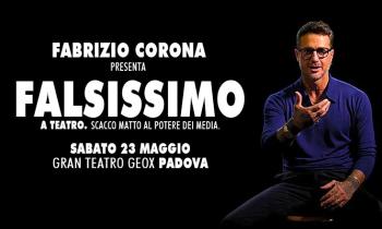 Fabrizio Corona &ndash; Falsissimo A Teatro